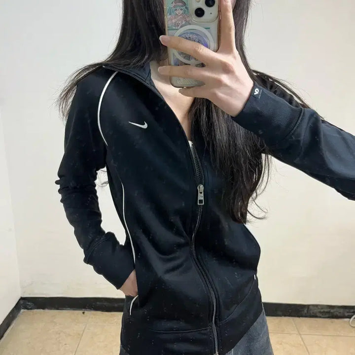 [SOLD OUT] 나이키 블랙 져지