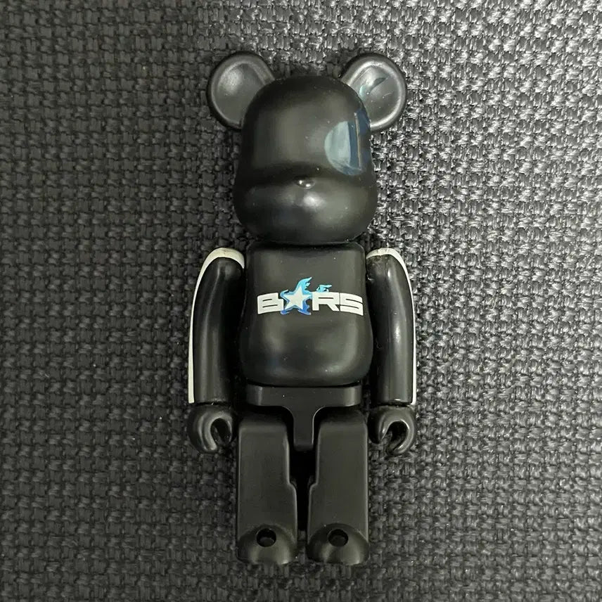 [BUNJANG] 베어브릭 22탄 SF 개봉 (카드X) / 베어브릭 22탄 SF 개봉 (카드X)