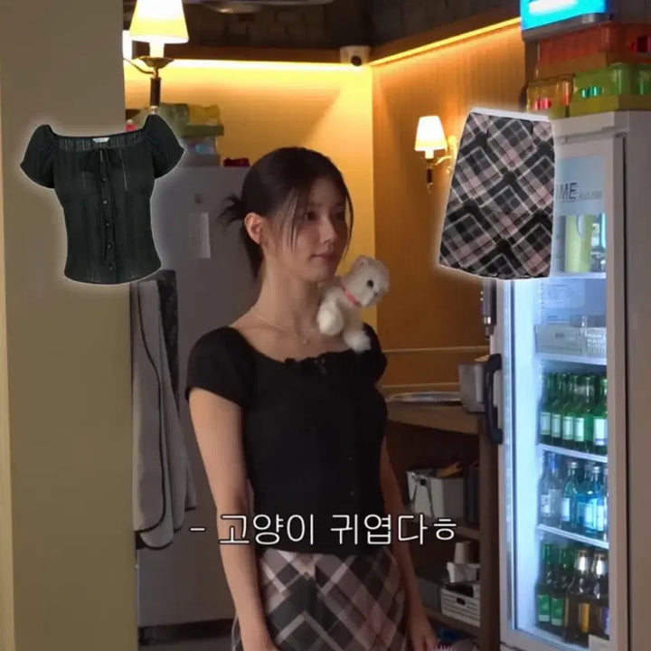 [BUNJANG] 아비에무아 오프-더-숄더 핀턱 코튼 블라우스 3 블랙 / 아비에무아 오프-더-숄더 핀턱 코튼 블라우스 3 블랙