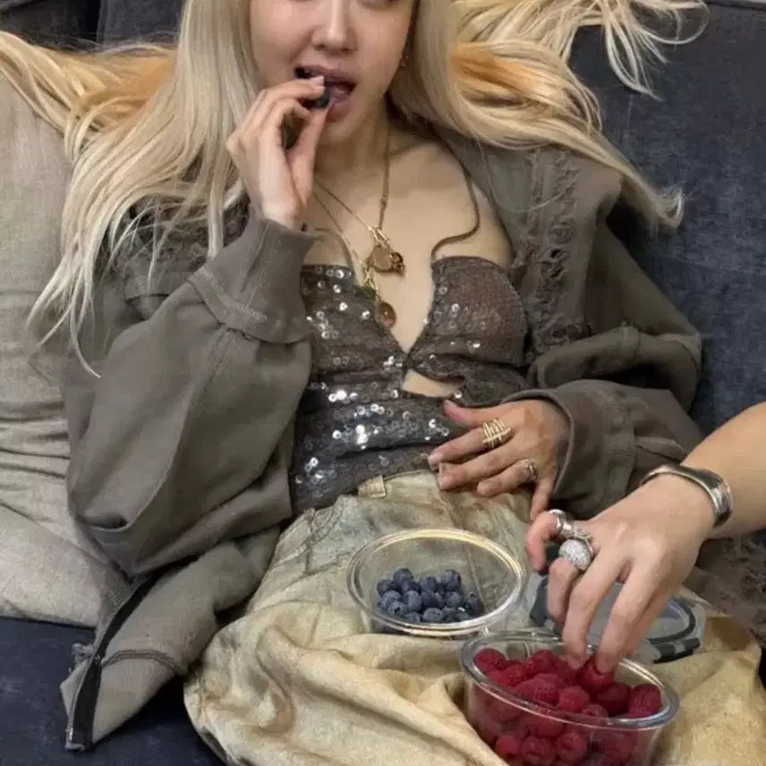 [BUNJANG] y2k 데미지 앵거 이슈 후드집업 카키 브라운 / y2k 데미지 앵거 이슈 후드집업 카키 브라운