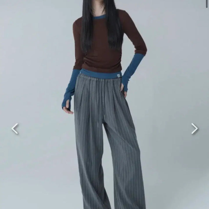 [SOLD OUT] 마스언에브릴  핑거홀 레이어드 셔링 티셔츠 Mars en Avril