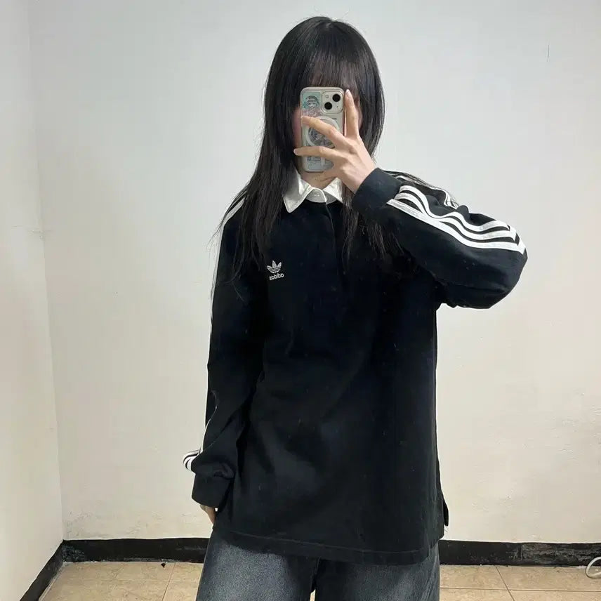 [SOLD OUT] 아디다스 블랙 카라 럭비티