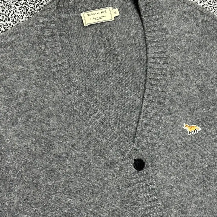 [SOLD OUT] [ 메종키츠네 ] 정품 / 남성95-100 / 니트 폭스 패치 가디건