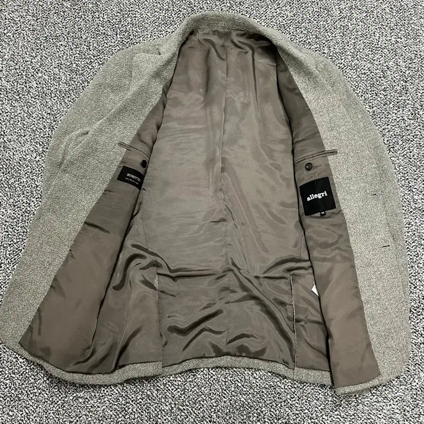 [SOLD OUT] >정품 알레그리 블레이저 투버튼 자켓