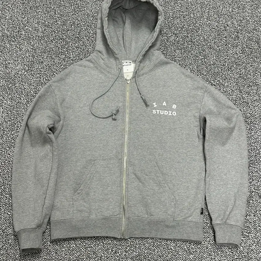 [SOLD OUT] >정품 아이앱스튜디오 그레이 후드집업