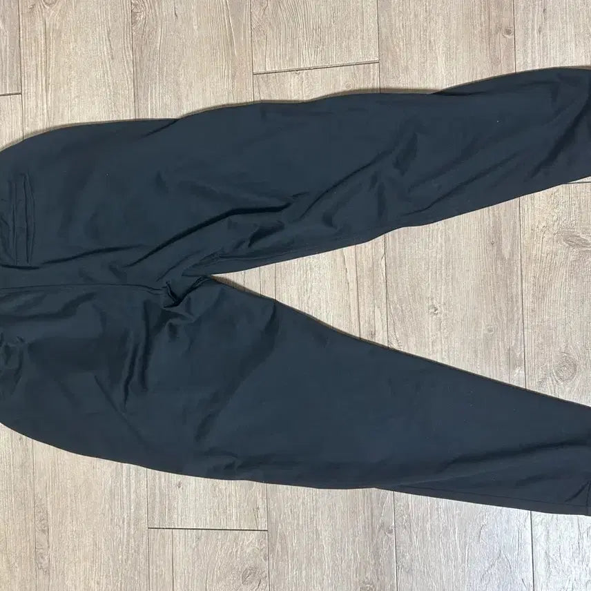 [SOLD OUT] 언더아머 조거팬츠