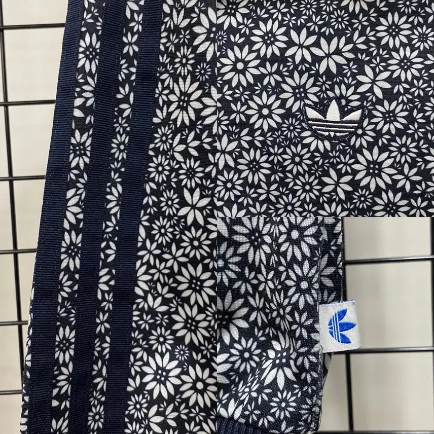 [BUNJANG] Adidas Firebird Flower Track Top / <S> 아디다스 파이어버드 플라워 트랙탑