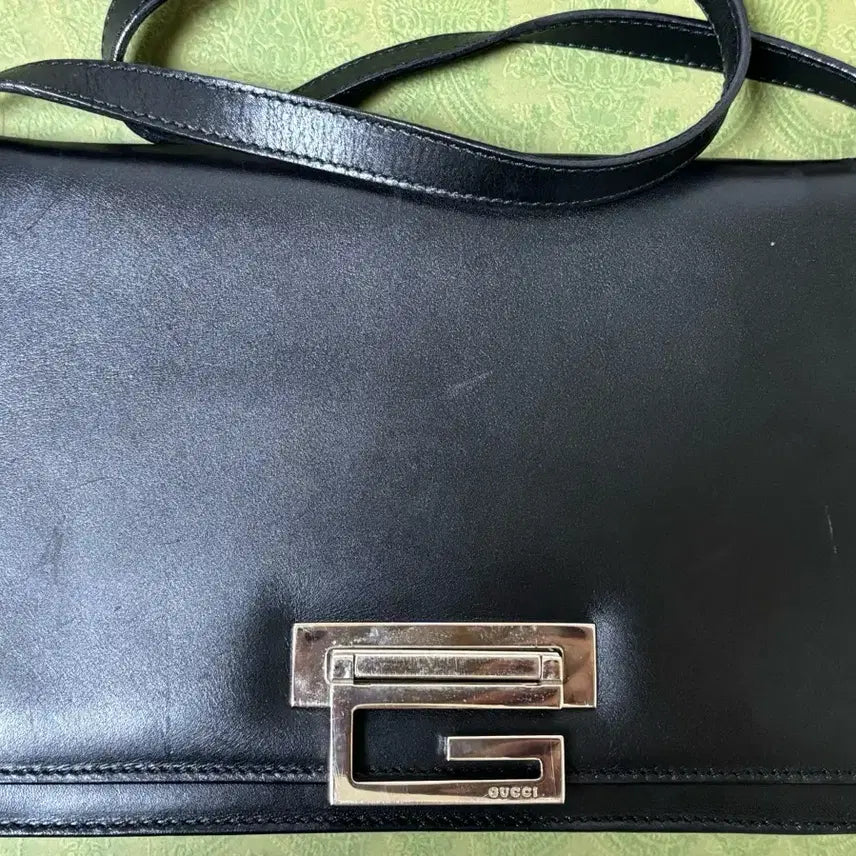 [BUNJANG] Gucci G Logo Turn-lock Shoulder Bag / (정품) 구찌 G로고 턴락 숄더백 (안감 수선 필요)