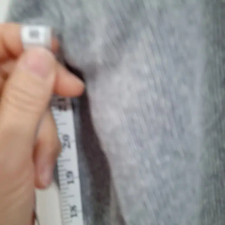 [BUNJANG] 램스울 V넥 니트 스웨터 그레이 / 램스울 V넥 니트 스웨터 그레이