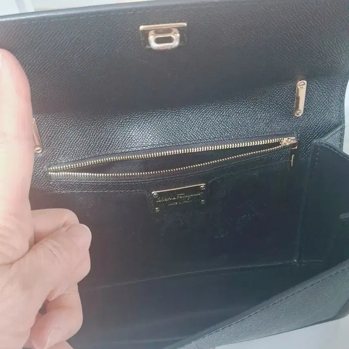 [BUNJANG] 페라가모 블랙 체인백 지니백 / 페라가모 블랙 체인백 지니백