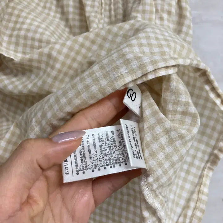[BUNJANG] Imported Cotton Off-Shoulder Blouse / 일본수입 코튼100 오프숄더 입술넥 블라