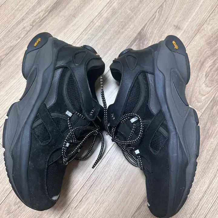 [BUNJANG] Andersson Bell Runners Sneakers 37 (240) / Andersson Bell 러너스니커즈 37(240)