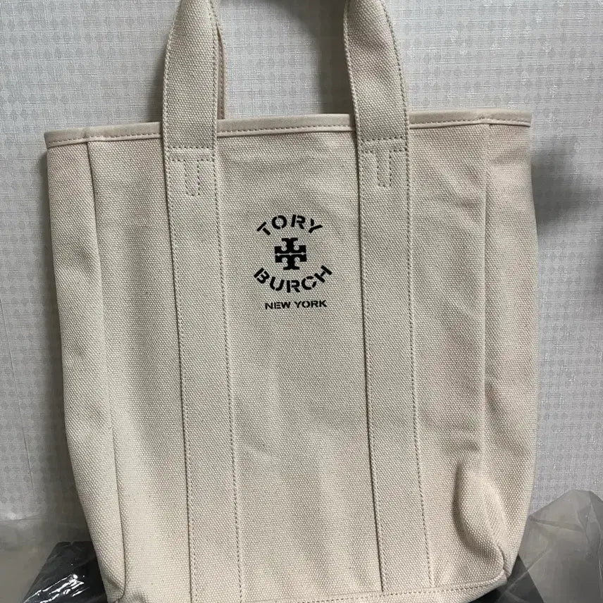 [SOLD OUT] 토리버치 캔버스 토트백 새상품 판매합니다.