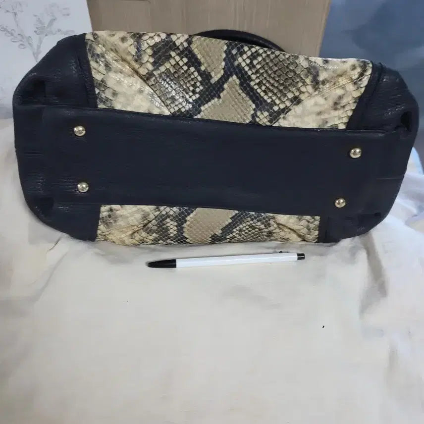 [BUNJANG] Daks Tote Bag / 닥스가방