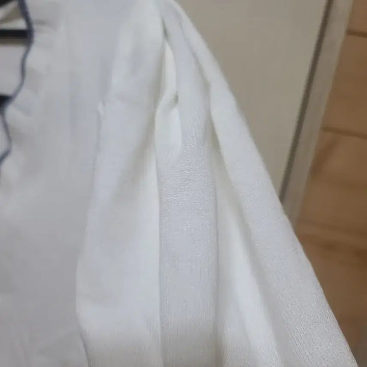 [BUNJANG] Crop Cotton Shoulder Cardigan / 크롭 면 어깨벌른가디건:귀엽고 쫀쫀하고 고급딥니다