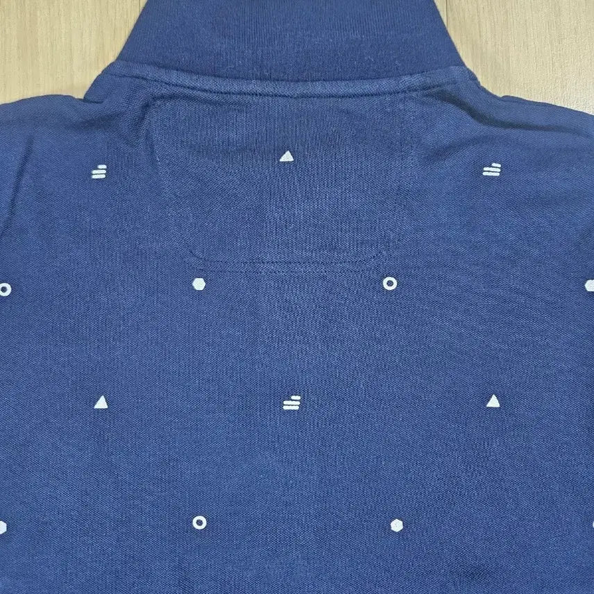 [BUNJANG] Armani Exchange Navy Pattern Polo Shirt XL / [AX] 아르마니 익스체인지 네이비패턴 폴로티 XL