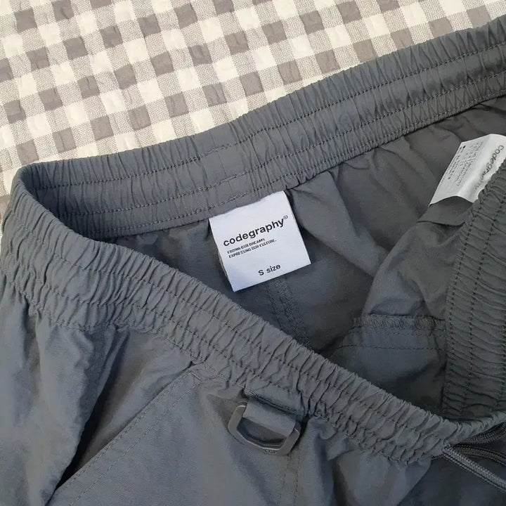 [SOLD OUT] 코드그라피 나일론 밴딩 반바지 남자29~30