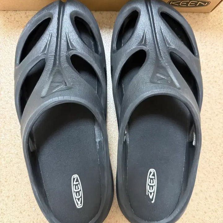[SOLD OUT] [260] 킨 샨티