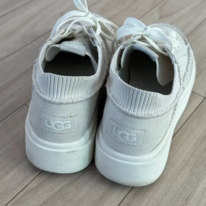 [BUNJANG] UGG Platform Sneakers / UGG 플랫폼 스니커즈