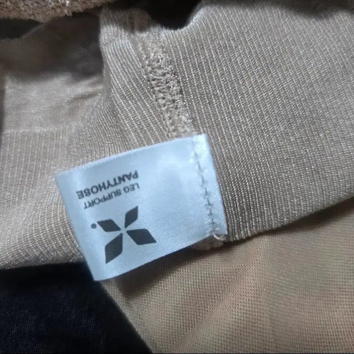 [BUNJANG] Flexi Chic Sheer Compression Pantyhose (Nude, Black) / 플랙시크 시스루 압박스타킹 팬티스타킹(누드, 블랙)