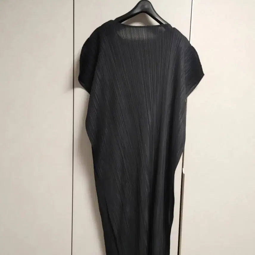 [SOLD OUT] 플리츠 롱원피스