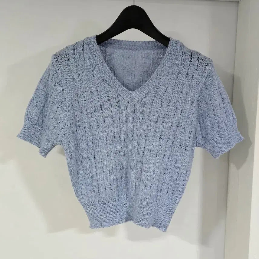 [BUNJANG] Sky Blue Crop Knit Top / 스카이 블루 니트 44~55