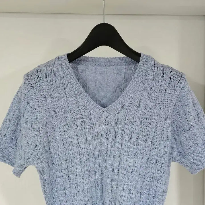 [BUNJANG] Sky Blue Crop Knit Top / 스카이 블루 니트 44~55