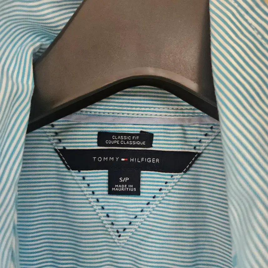 [SOLD OUT] 타미힐피거 스트라이프 롤업 긴팔 셔츠