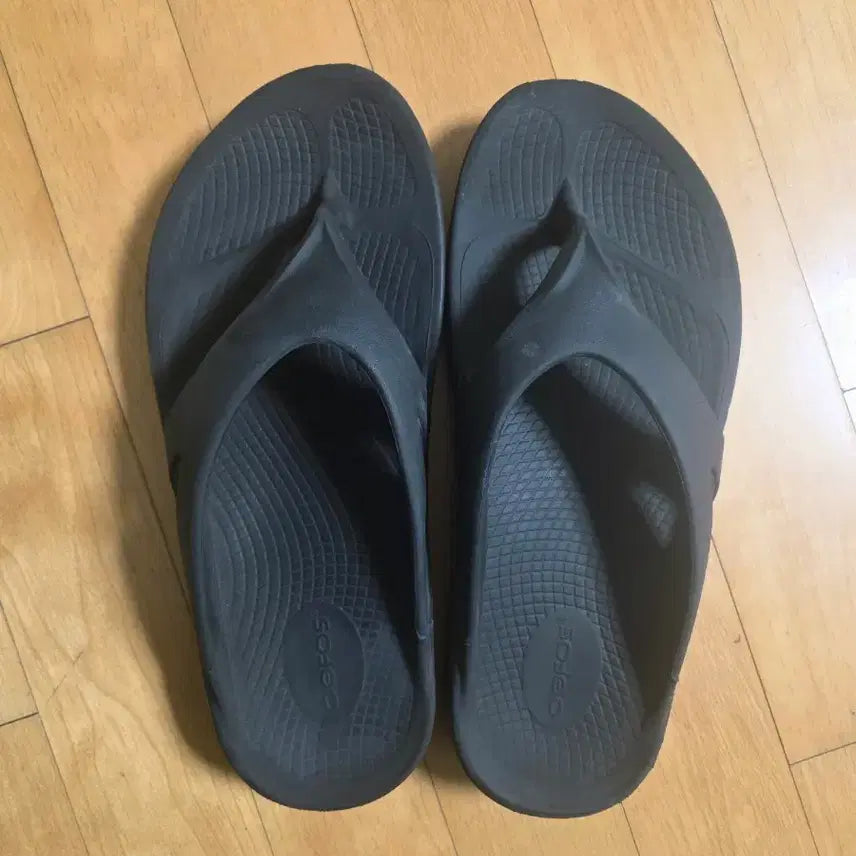 [BUNJANG] UFOs Black Flip-Flops EU42 / 우포스 블랙 쪼리 EU42