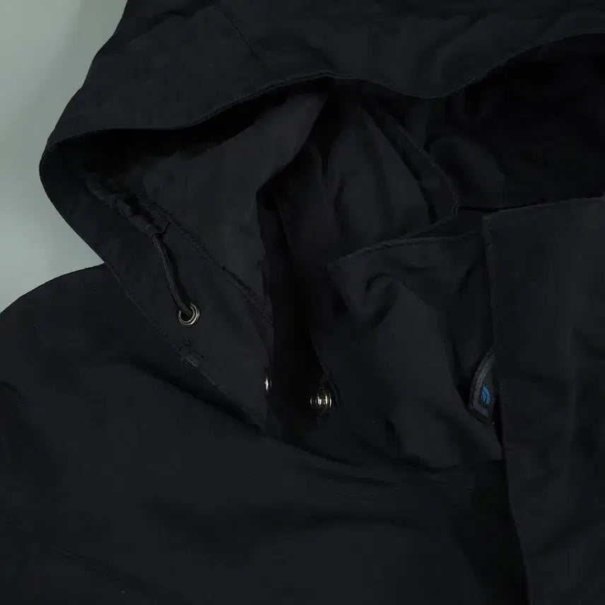 [SOLD OUT] 노스페이스 블랙 그레이 로고 투웨이지퍼 체스트포켓 후드 바람막이 자켓 L