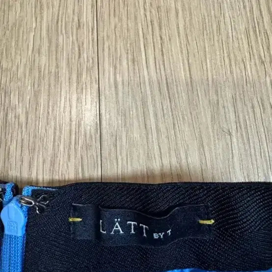 [BUNJANG] Latt by t Hanseom Skirt / Latt by t 한섬 래트바이티 스커트