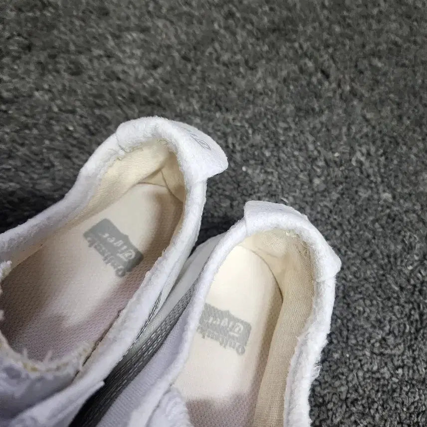 [BUNJANG] Onitsuka Tiger Mexico 66 White Silver Sneakers / 오니츠카타이거 멕시코66 흰은 250사이즈