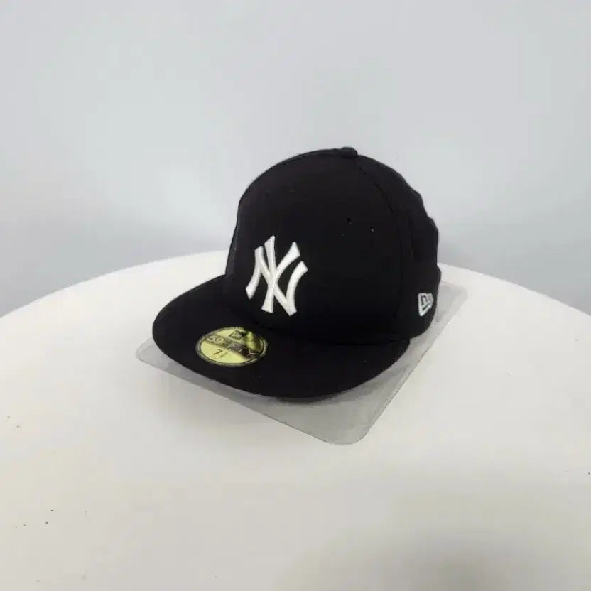 [SOLD OUT] 뉴에라스냅백