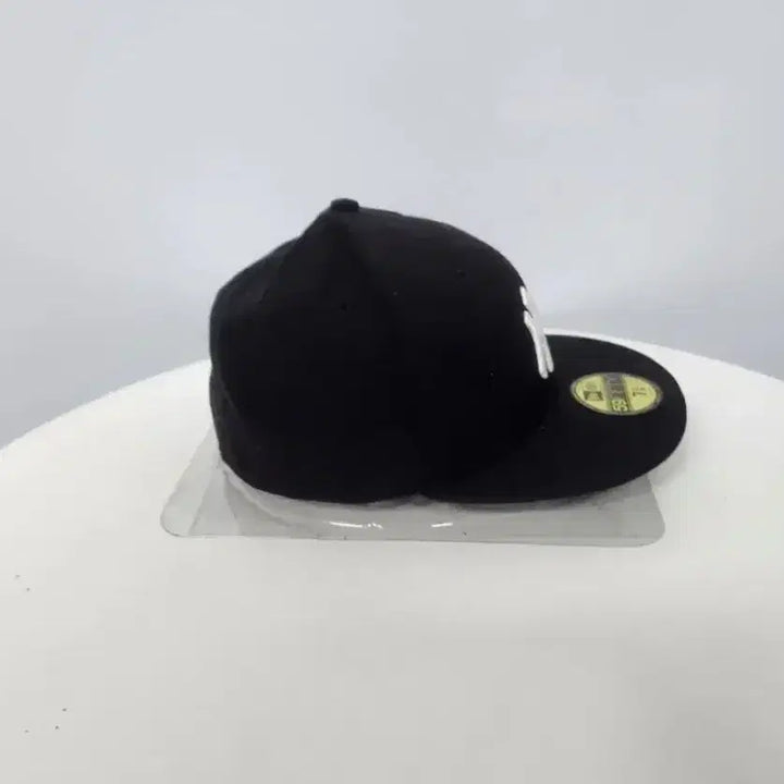 [SOLD OUT] 뉴에라스냅백