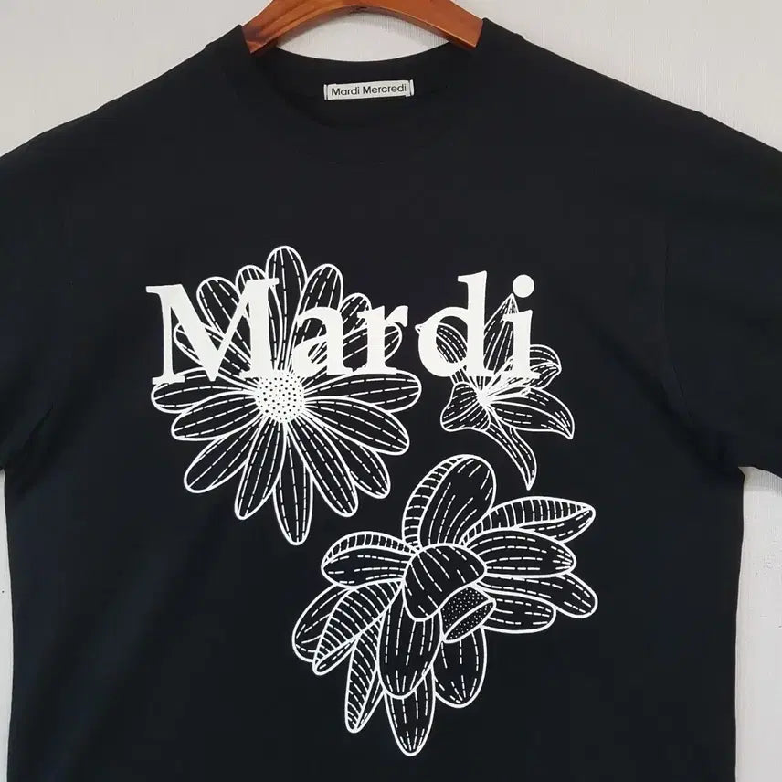 [BUNJANG] Mardi Mercredi Triple T-shirt / 마르디메크르디 트리플 티셔츠