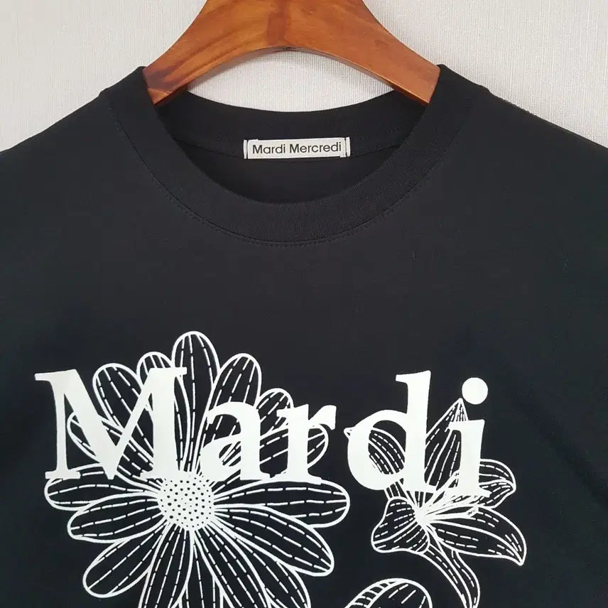 [BUNJANG] Mardi Mercredi Triple T-shirt / 마르디메크르디 트리플 티셔츠