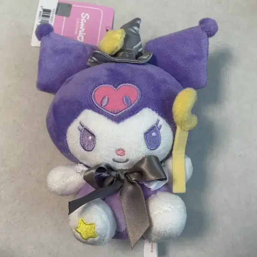 [SOLD OUT] 산리오 쿠로미 마법사 봉제인형 키링
