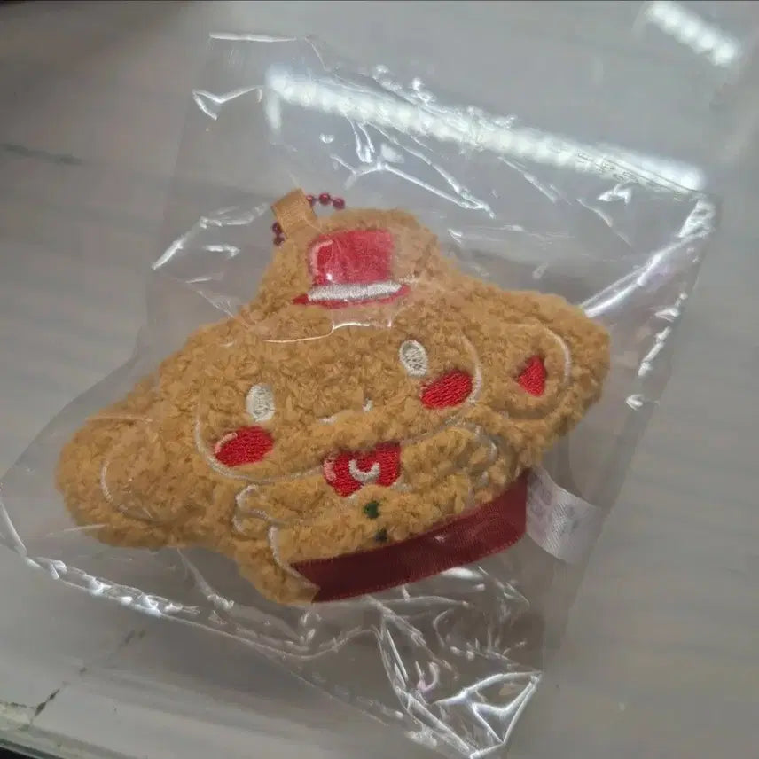 [BUNJANG] Sanrio Holiday Pop-up Cinnamoroll Plush Keyring / 성수 산리오 홀리데이 팝업 랜덤 봉제 키링 쿠키 시나모롤