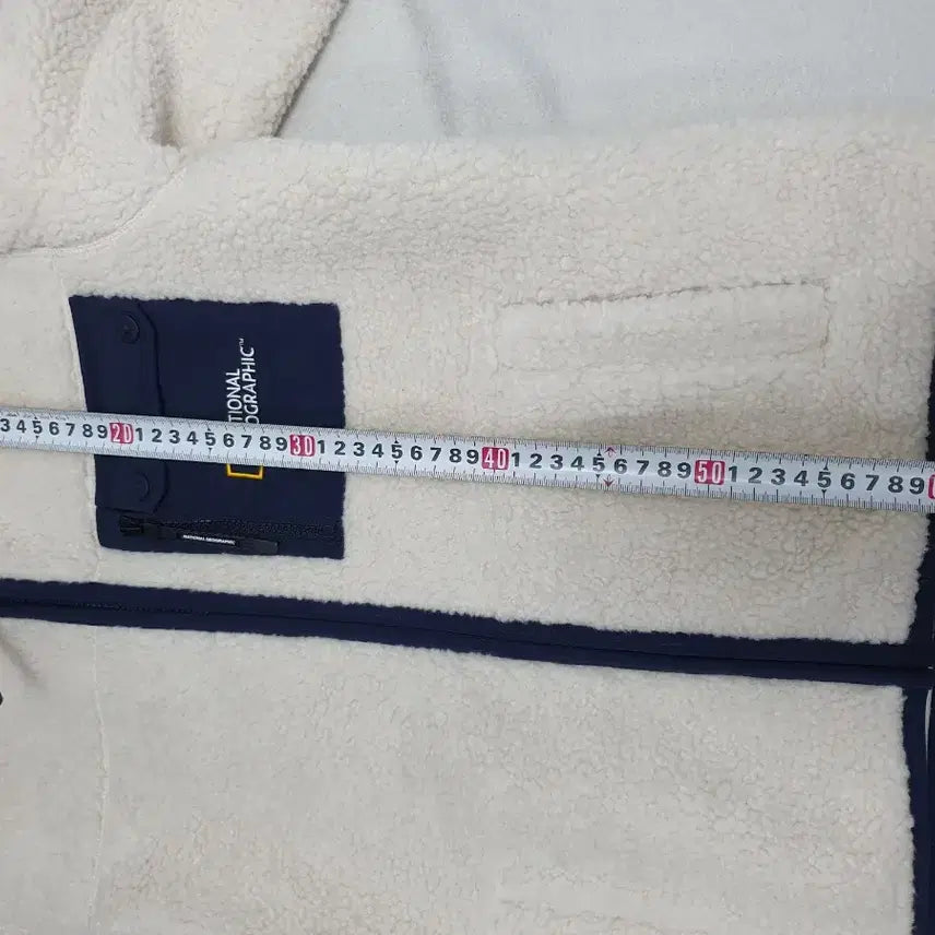 [BUNJANG] National Geographic Fleece Shearling Jacket Ivory (S) / 내셔널지오그래픽 후리스 뽀글이 양털 자켓 아이보리 s