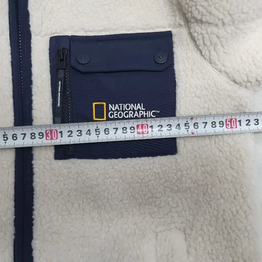 [BUNJANG] National Geographic Fleece Shearling Jacket Ivory (S) / 내셔널지오그래픽 후리스 뽀글이 양털 자켓 아이보리 s