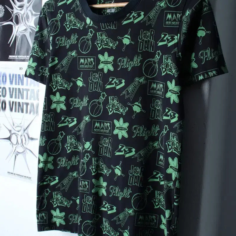 [BUNJANG] Jordan Pattern Green T-shirt / (S) 조던 반팔 티셔츠 패턴 그린 올드스쿨-184FD