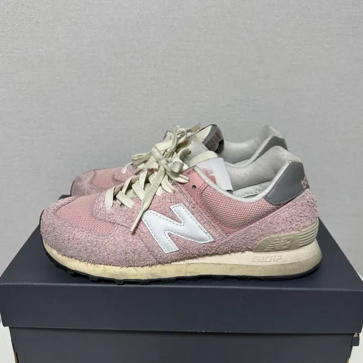 [SOLD OUT] 뉴발란스 574 핑크 240