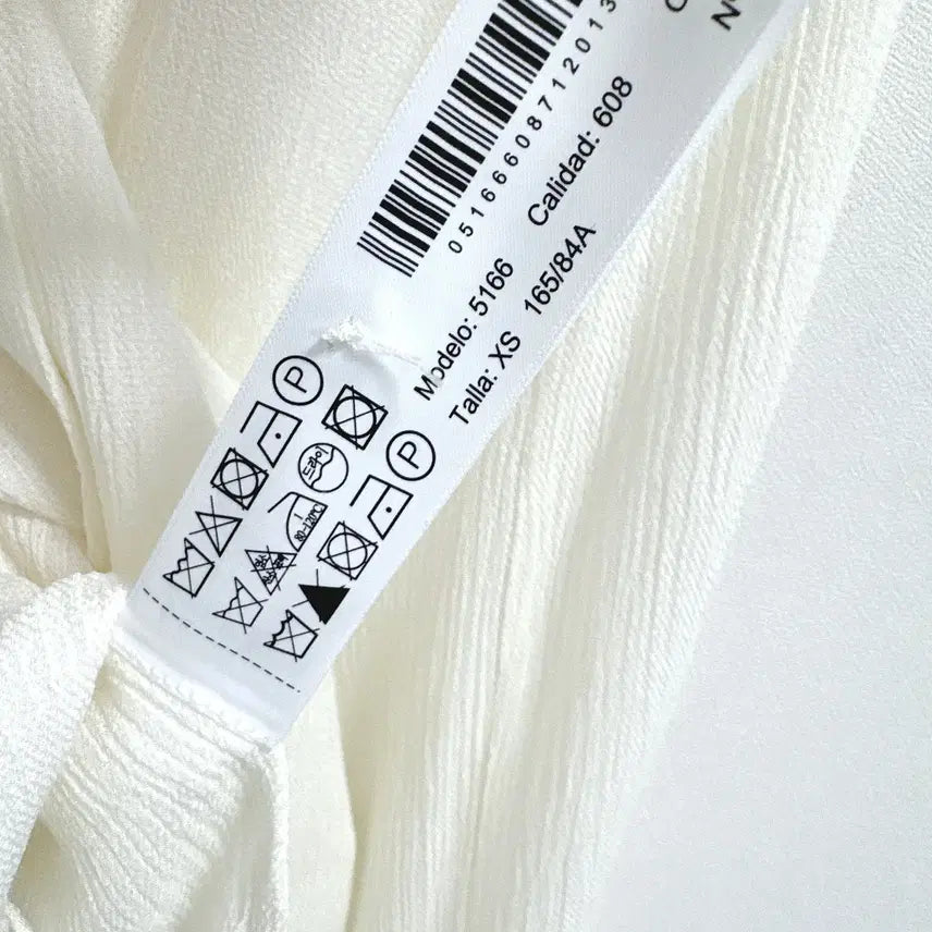 [BUNJANG] Massimo Dutti Viscose Blouse / 마시모두띠 비스코스 블라우스