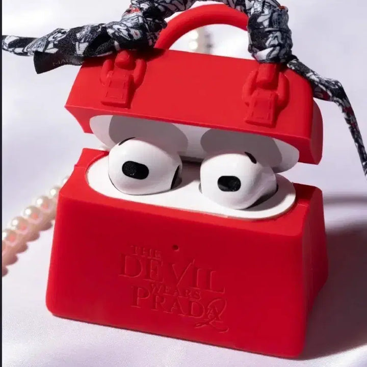 [BUNJANG] The Devil Wears Prada Silicone Case and Keyring / 악마는프라다를입는다2 키링 /실리콘케이스 굿즈
