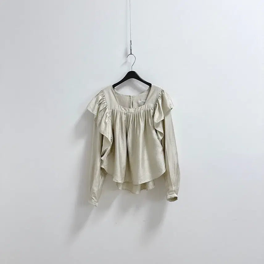 [BUNJANG] Frost J Square Neck Ruffle Blouse / 프로스트제이 스퀘어넥 러플 블라우스