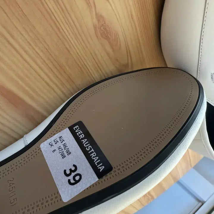 [BUNJANG] EVERAU Layla EA7005 White Loafers / 여성용 EVERAU Layla EA7005 화이트 로퍼 39 새상품