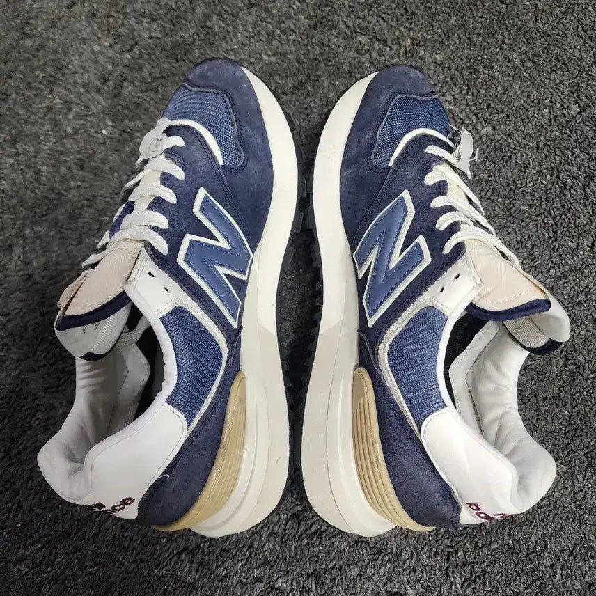 [BUNJANG] New Balance 574 Navy Sneakers / 뉴발란스 574 네이비 245사이즈