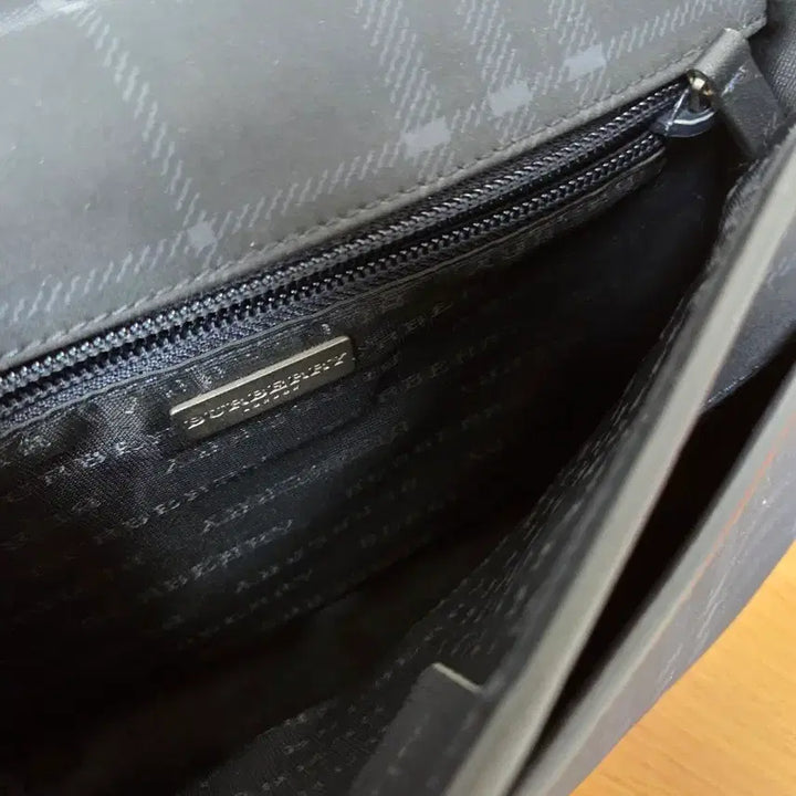 [BUNJANG] Burberry Nova Check Crossbody Bag / 버버리 노바체크  크로스백
