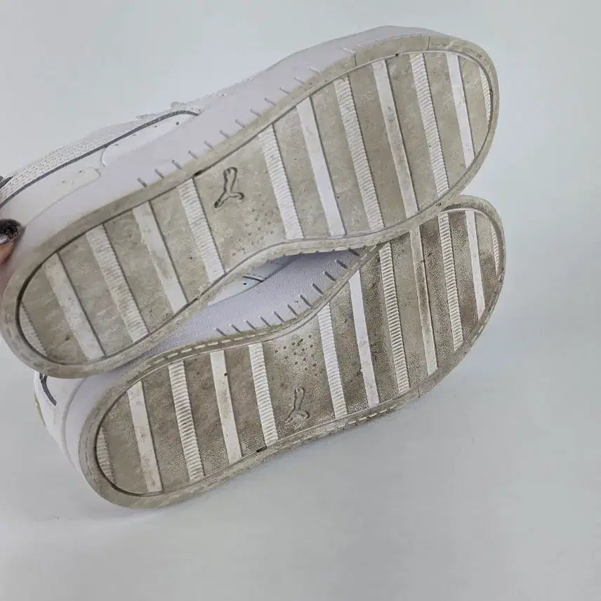 [BUNJANG] Puma Zada Renew White Sneakers / 푸마 자다 리뉴 화이트 스니커즈 운동화 230.ㄷ