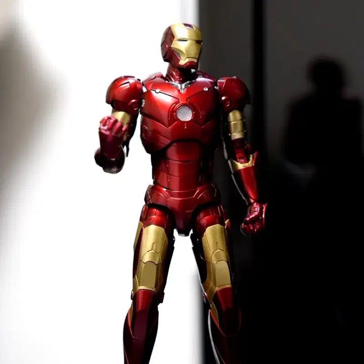 [BUNJANG] Threezero Iron Man Mark 3 + Flashback Tony Head Figure / 쓰리제로 아이언맨 마크3 + 플래시백 토니 헤드